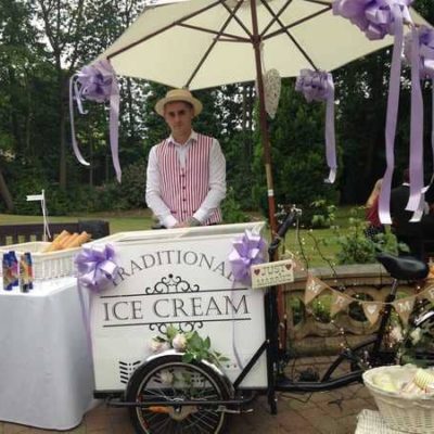 Ice Cream Cart Hire Weddings. London, Heathrow, Surrey, Berkshire, Windsor, Oxford, Essex, Banbury, Twickenham, Richmond, Hounslow Fancyatreat.co.uk